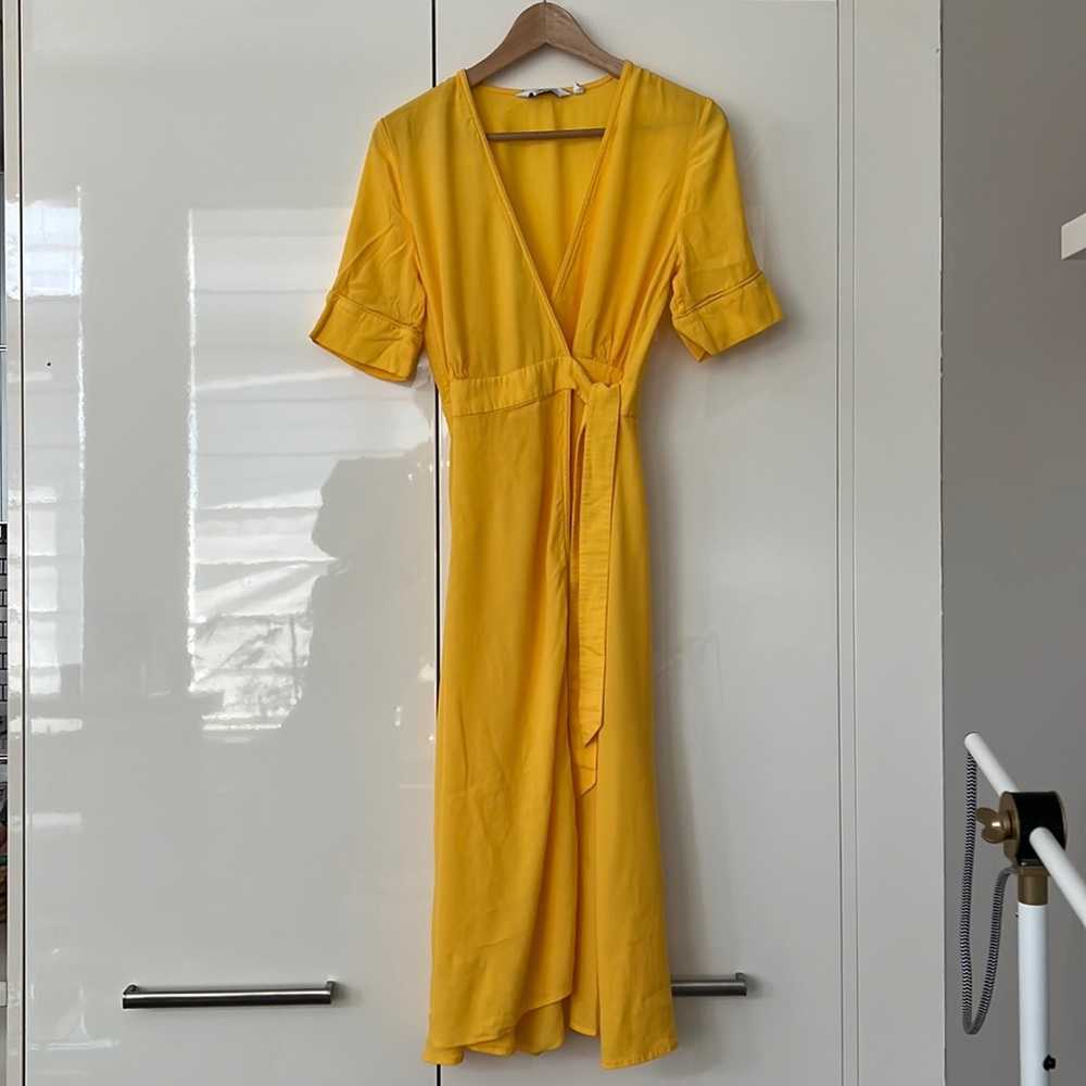 & Other Stories yellow wrap midi dress sz4
